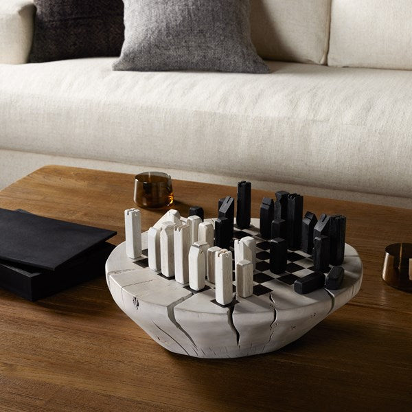 MODERN CHESS SET