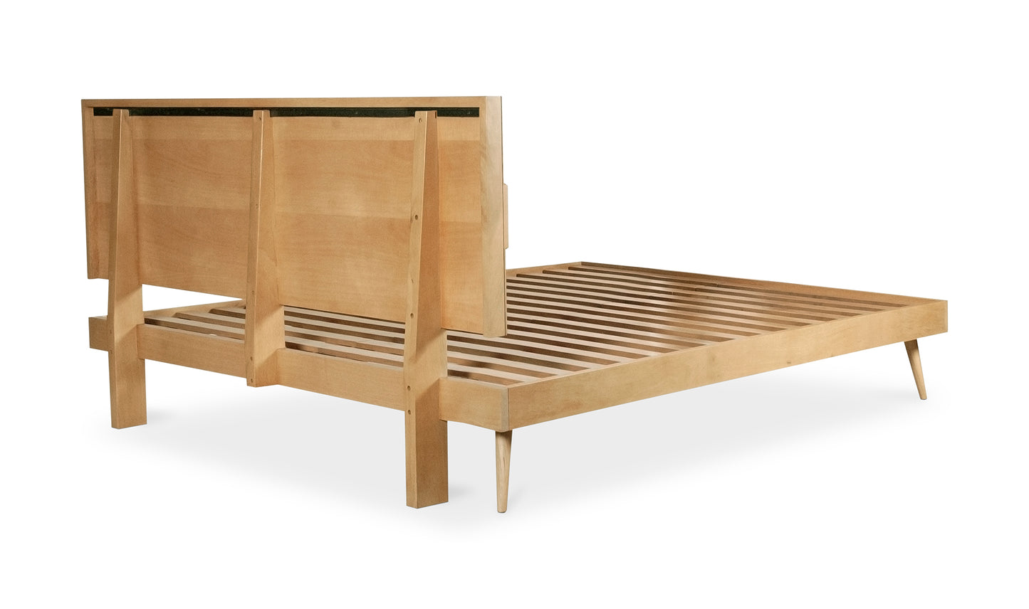 GOLDEN GODDESS BED QUEEN